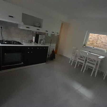 Ferienwohnung Horvath Apartman Keszthely Exterior foto